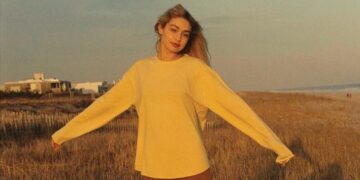 Gigi Hadid Models GUEST IN RESIDENCE Spring Summer 2023 Collection