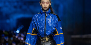 Louis Vuitton Womenswear Pre Fall 2023 Collection Takes Seoul
