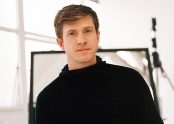 BURBERRY is Collaborating With The Royal Ballet