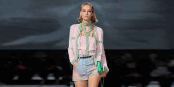 Discover CHANEL Cruise 2023.24 Collection