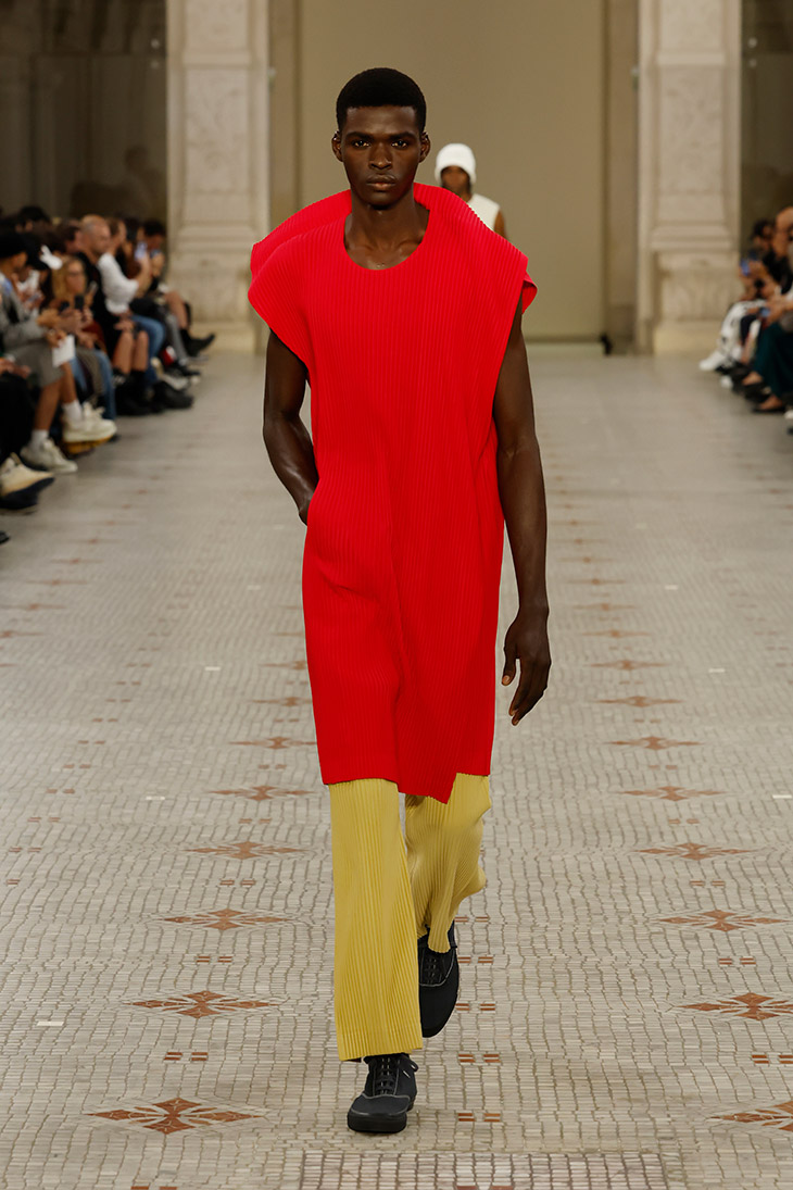 Homme Plissé Issey Miyake Spring Summer 2024 Collection