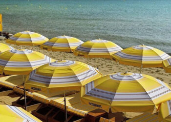 Jacquemus Store and Beach Are Now Open in Saint-Tropez