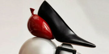 Comfort Vs. Style: LOEWE Balloon Shoes