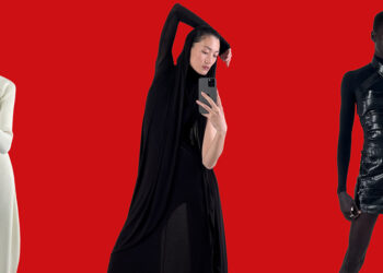 ALAÏA Selfies For The Summer – Fall 2023 Collection