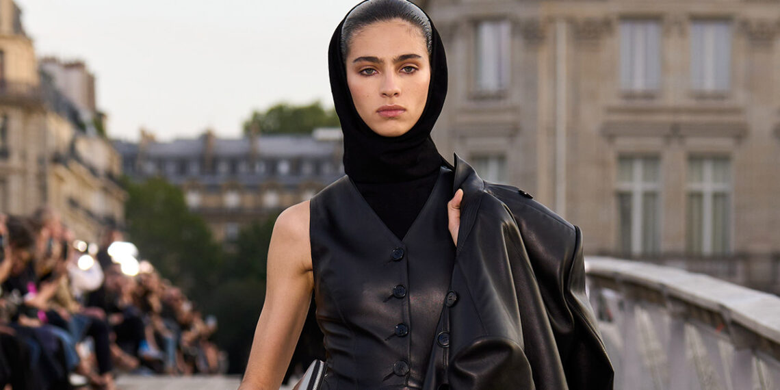 ALAÏA Winter Spring 2024 Collection