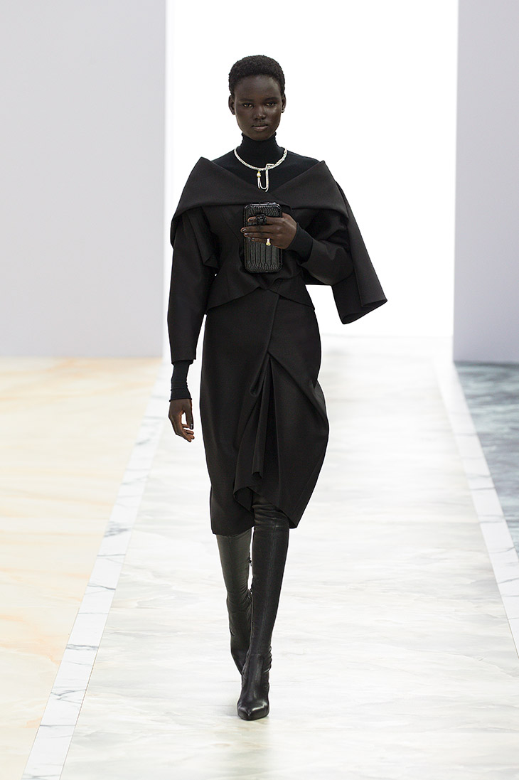 Fendi Fall Winter 2023.24 Haute Couture Collection