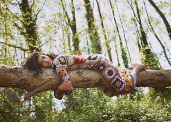 Embracing Simplicity and Nostalgia: The Allure of the Cottage Core Trend