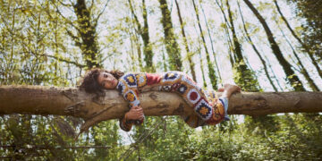 Embracing Simplicity and Nostalgia: The Allure of the Cottage Core Trend