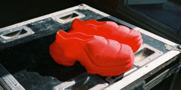 Rains Unveils Innovative Puffer Sneaker in Red