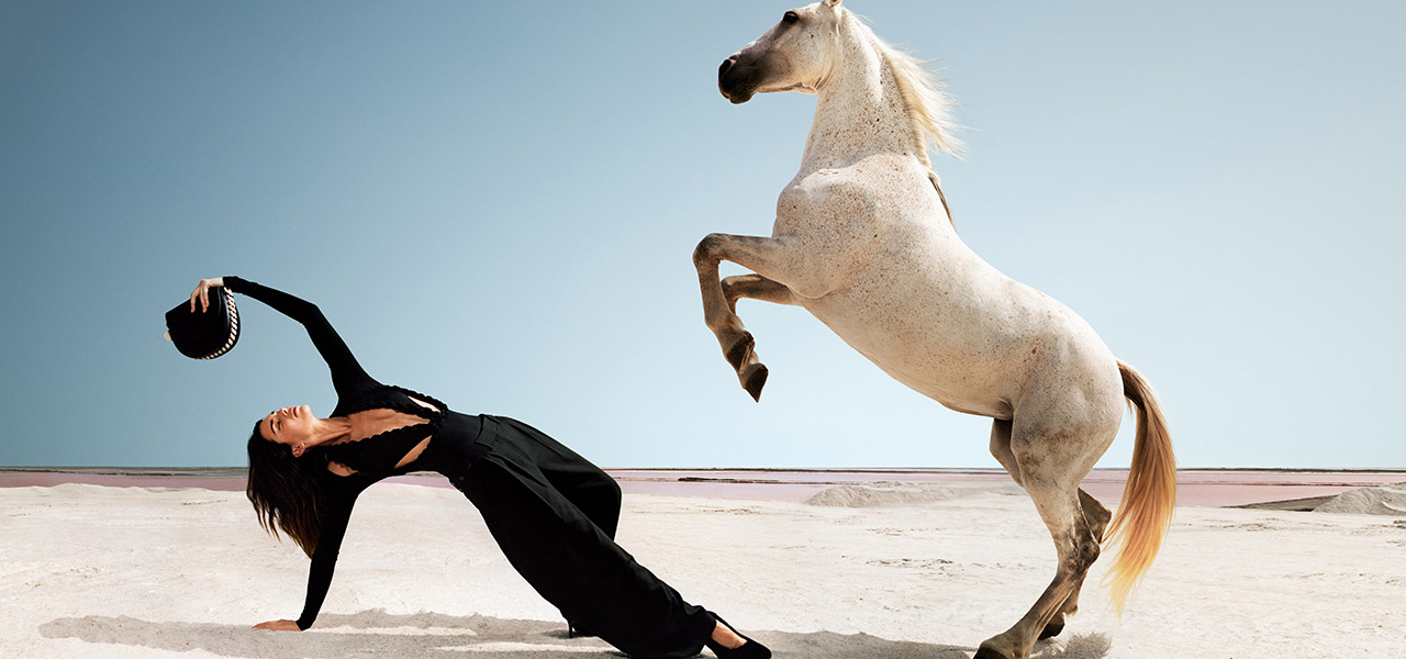 Kendall Jenner Models Stella McCartney Winter 2023 Collection