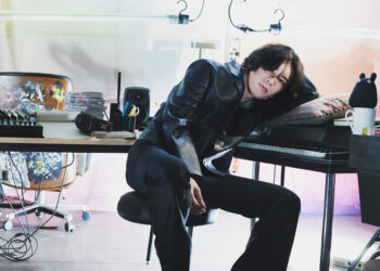 Photo ©Arnaud Lajeunie courtesy of LOEWE