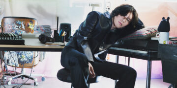 Photo ©Arnaud Lajeunie courtesy of LOEWE