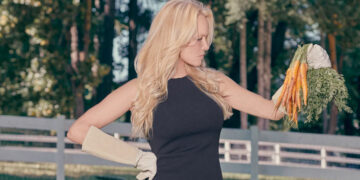 Pamela Anderson Babaton