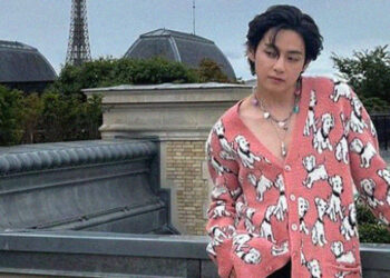 BTS’ V Announces Debut Solo Album ‘Layover’