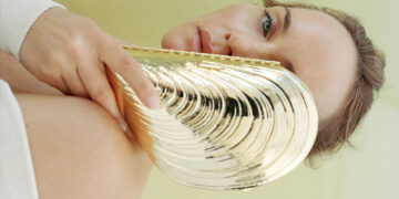 Fashion’s Timeless Muse: Amber Valletta for SIMKHAI