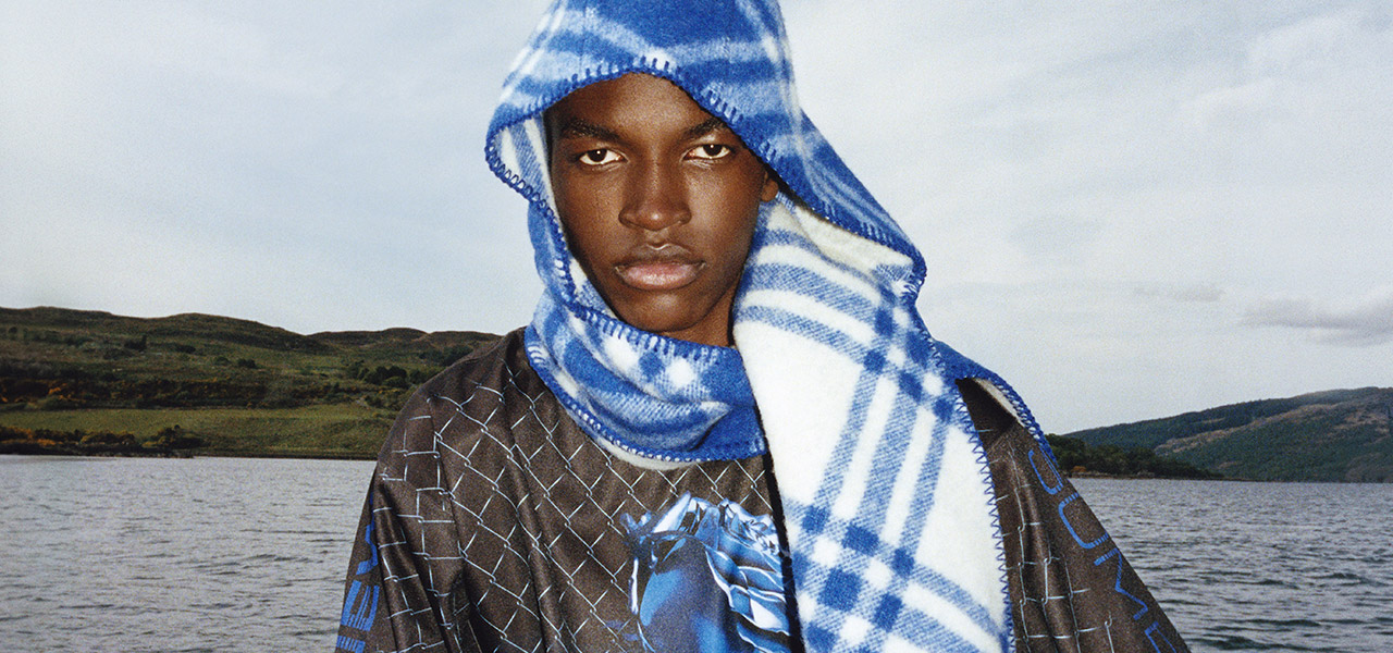 Burberry-Streets-00.jpg