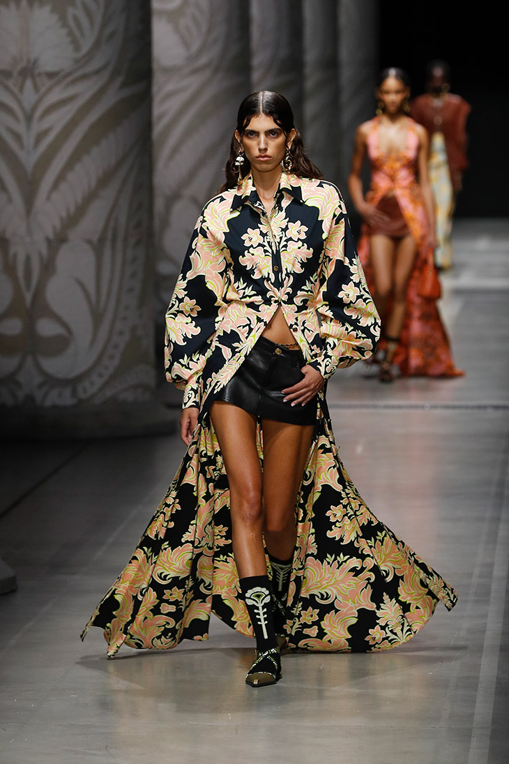 Etro Spring 2018: Milan Fashion Week