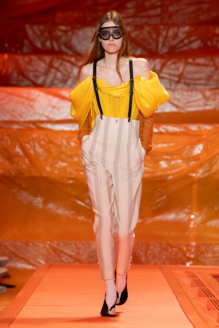 Louis Vuitton Spring Summer 2024, Español