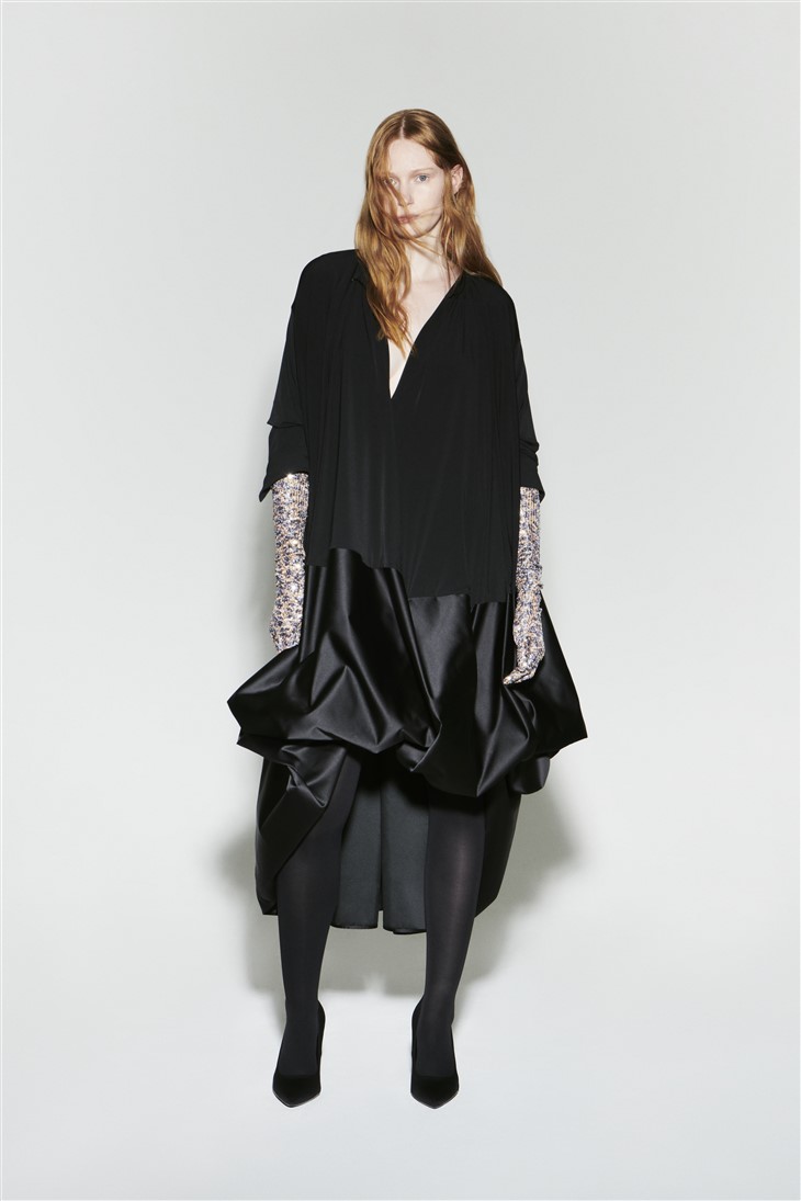 AZ Factory's Pre Fall 24 with Lutz Huelle