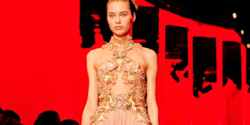 Elie Saab Unveils ‘A Desert Rose’ Couture