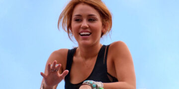 Hollywood Dental Mysteries: Secret Ways Celebrities Get Perfect Teeth