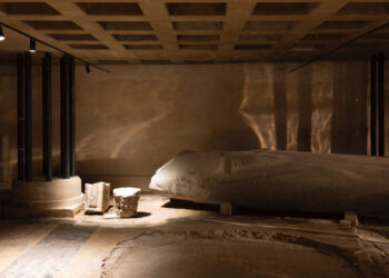 Exclusive Time-Travel Experience at the Roman Forum with Hotel de Russie