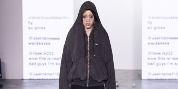 Avavav FW24: Challenging Online Hate on the Runway