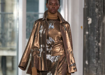 Contrasts of Modern Womanhood: Akris Fall Winter 2024 Collection