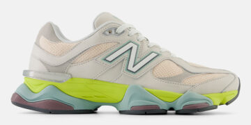 The New Balance 9060 Sneakers