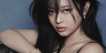 Hanni Marie Claire Korea