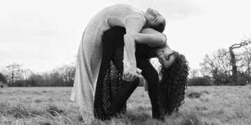 Holzweiler’s SS24 Campaign Celebrates Community and Nature