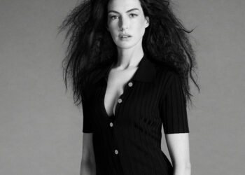 Anne Hathaway and Cillian Murphy are Versace 2024 Icons