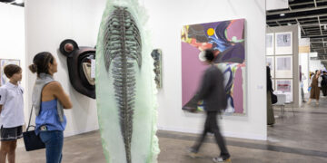 Art Basel Hong Kong 2024 Reclaims Pre-Pandemic Grandeur