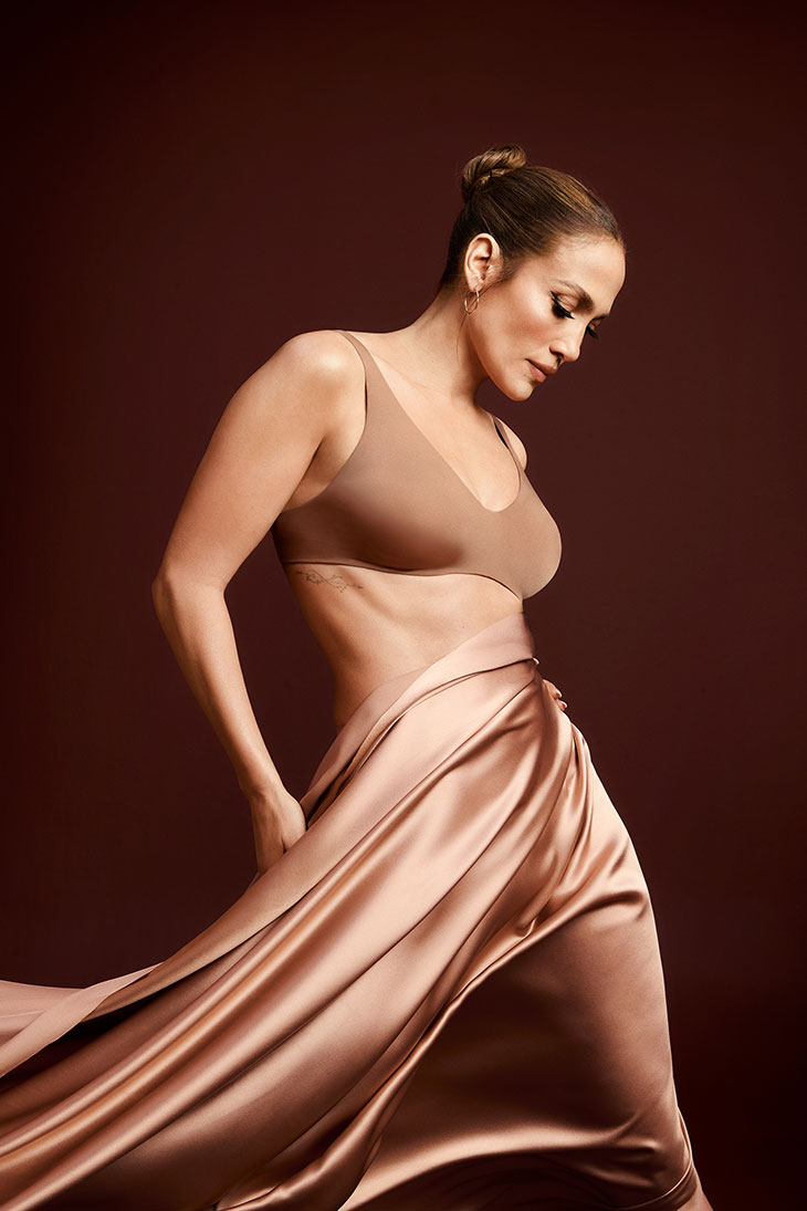 Jennifer Lopez x Intimissimi 'New Silk Effect Intimates'