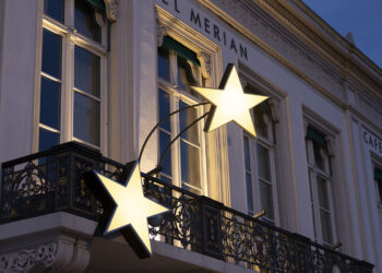 Art Basel 2024: A Diverse Edition Under New Leadership