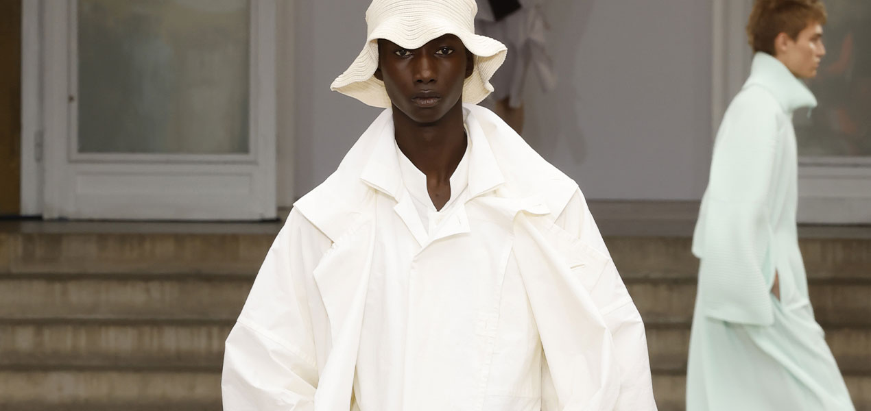 Homme Plissé Issey Miyake SS25 was as light as the wind – HERO