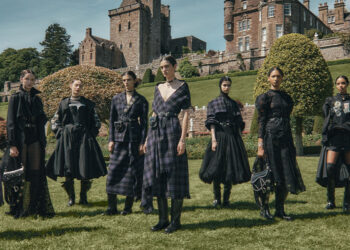 Dior Cruise 2025: A Journey Through Scotland