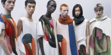 HOMME PLISSÉ ISSEY MIYAKE “Creative Session” with Ronan Bouroullec