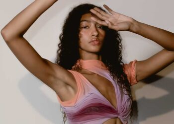 Backstage Moments at DI PETSA SS25