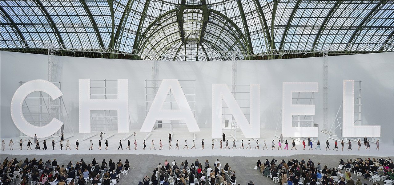 CHANEL LE GRAND EMPIRE カタログ 2000年 CHANEL LE GRAND EMPIRE カタログ 2000年 CHANEL 1990 SPRING SUMMER