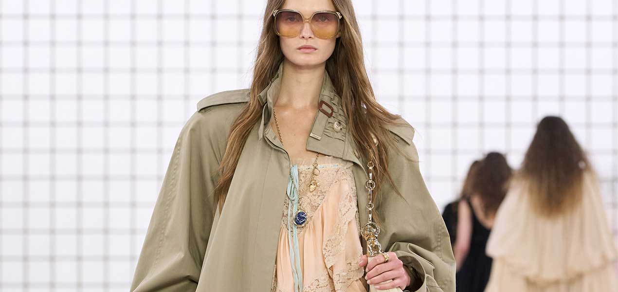 Chloé SS25: Kamali's Vision of Boho Elegance Takes Paris