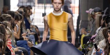 JW Anderson SS25: A Minimalist Revolution