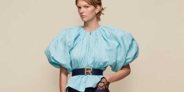 Rochas SS25: Coastal Elegance Meets Parisian Refinement
