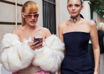 Paris Fashion Week SS25 Street Style