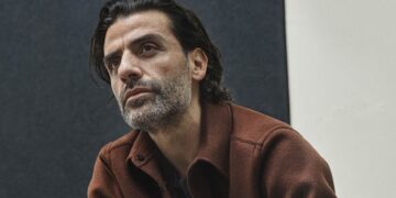 Brioni Menswear Finds Their Star: Oscar Isaac