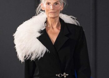 VAILLANT SS25: A Tribute to the Modern Woman