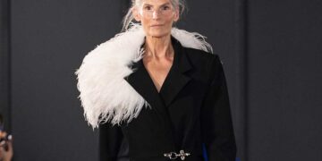 VAILLANT SS25: A Tribute to the Modern Woman