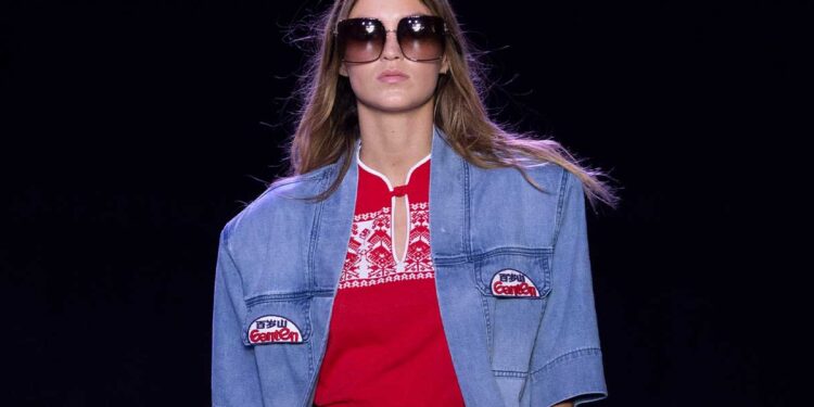 Vivienne Tam Unveils SS25 Collection ‘La Li — Hainan Breeze’