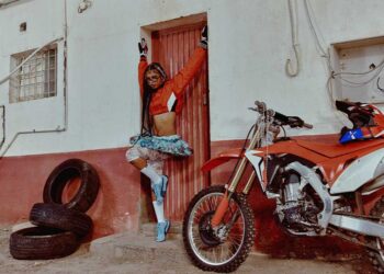 PUMA Speedcat Drops in Two New Motorsport-Inspired Colorways