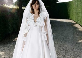 Viktor&Rolf Introduce FW25 Mariage Collection
